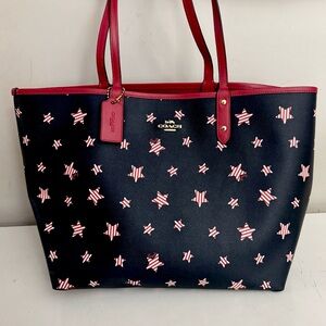 Coach Reversible City Tote in Americana Star Print!
